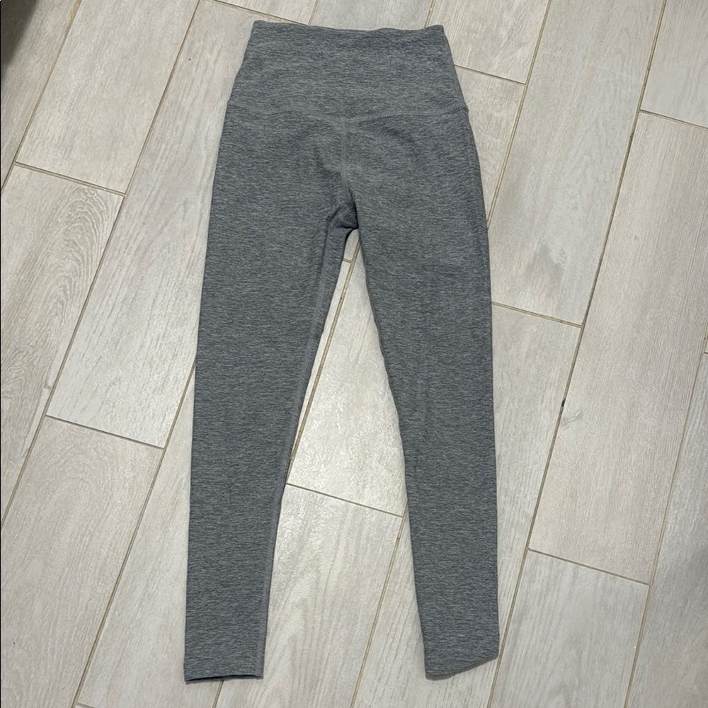 Beyond yoga grey legging new XS